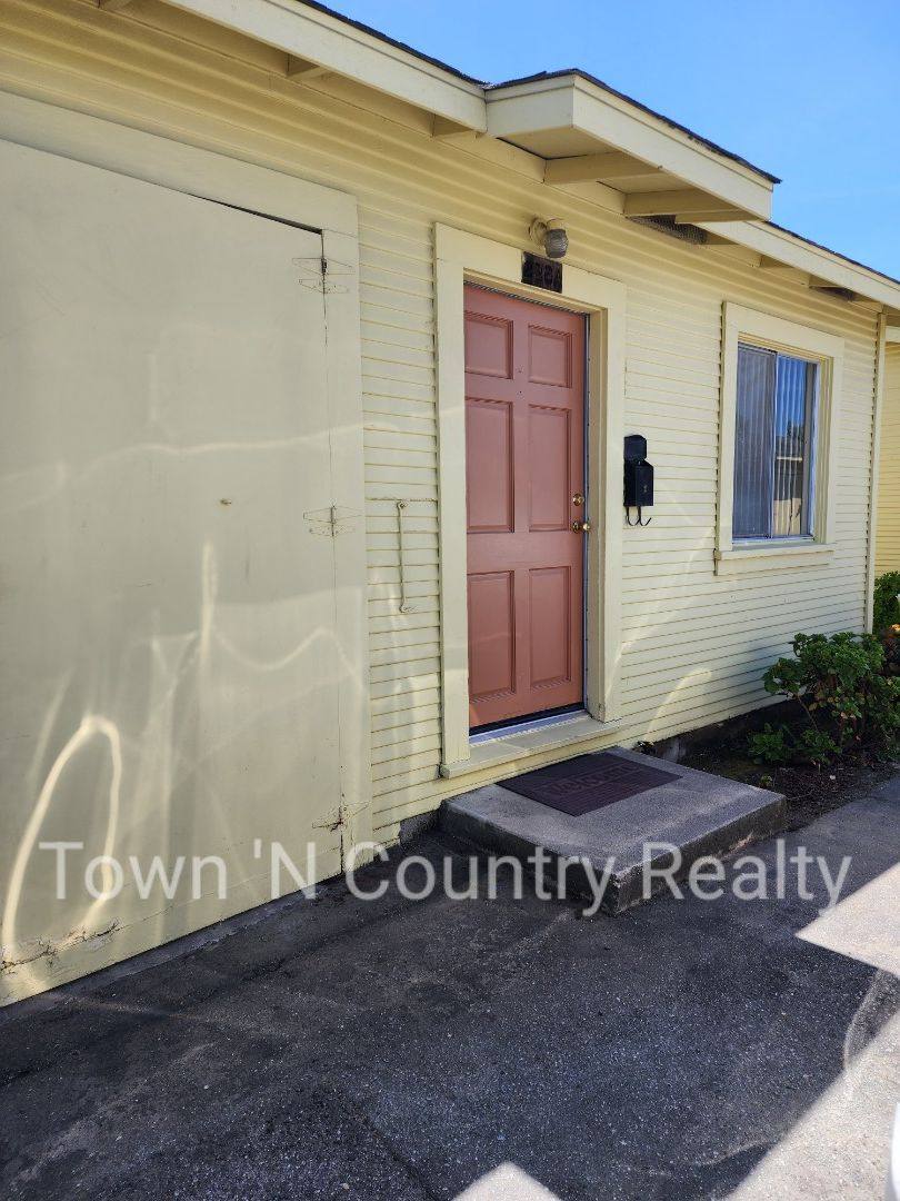 Apartment for rent at 224-226 Abbott St, Salinas, CA 93901