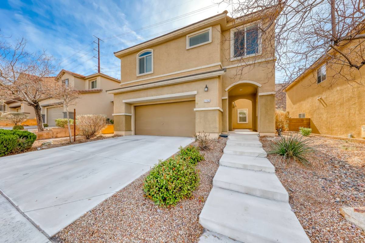 House for rent at 2752 Drummossie Dr, Henderson, NV 89044