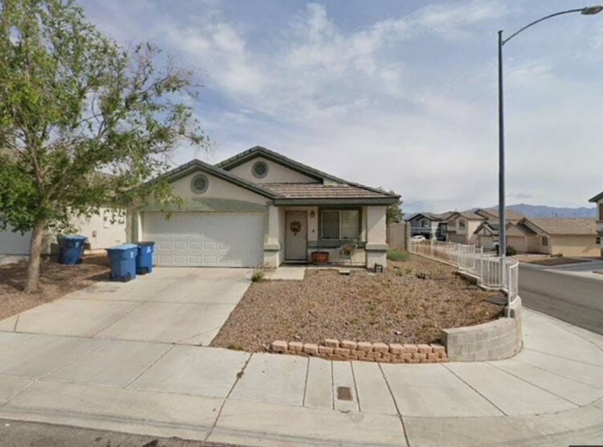 House for rent at 9424 Oxford Wine Court, Las Vegas, NV 89129