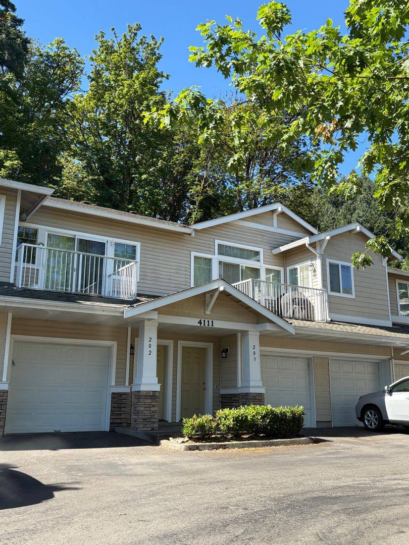 Condo for rent at 4111 S 223rd St, Kent, WA 98032