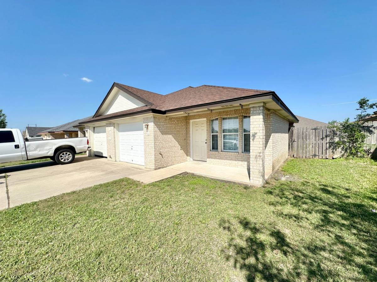 Townhouse for rent at 2608 Seabiscuit Dr, Killeen, TX 76549