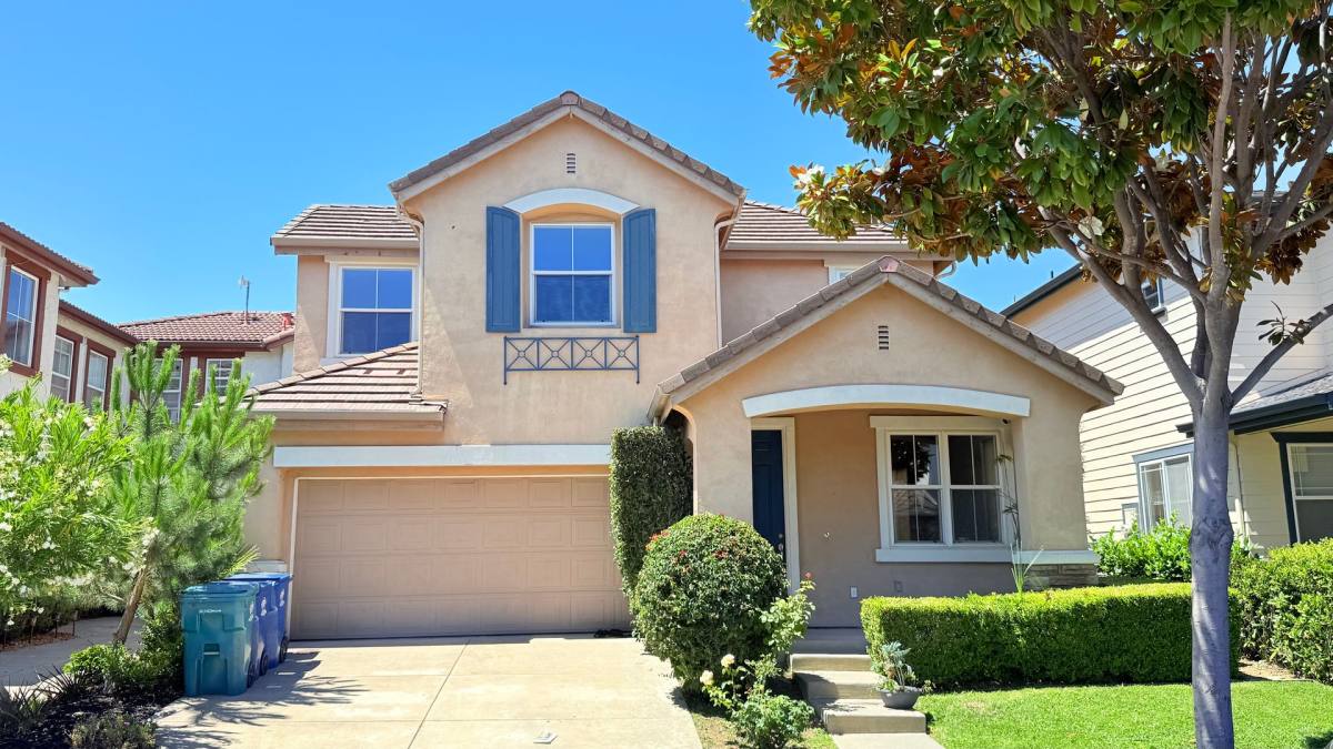 House for rent at 1913 Paru St, Alameda, CA 94501