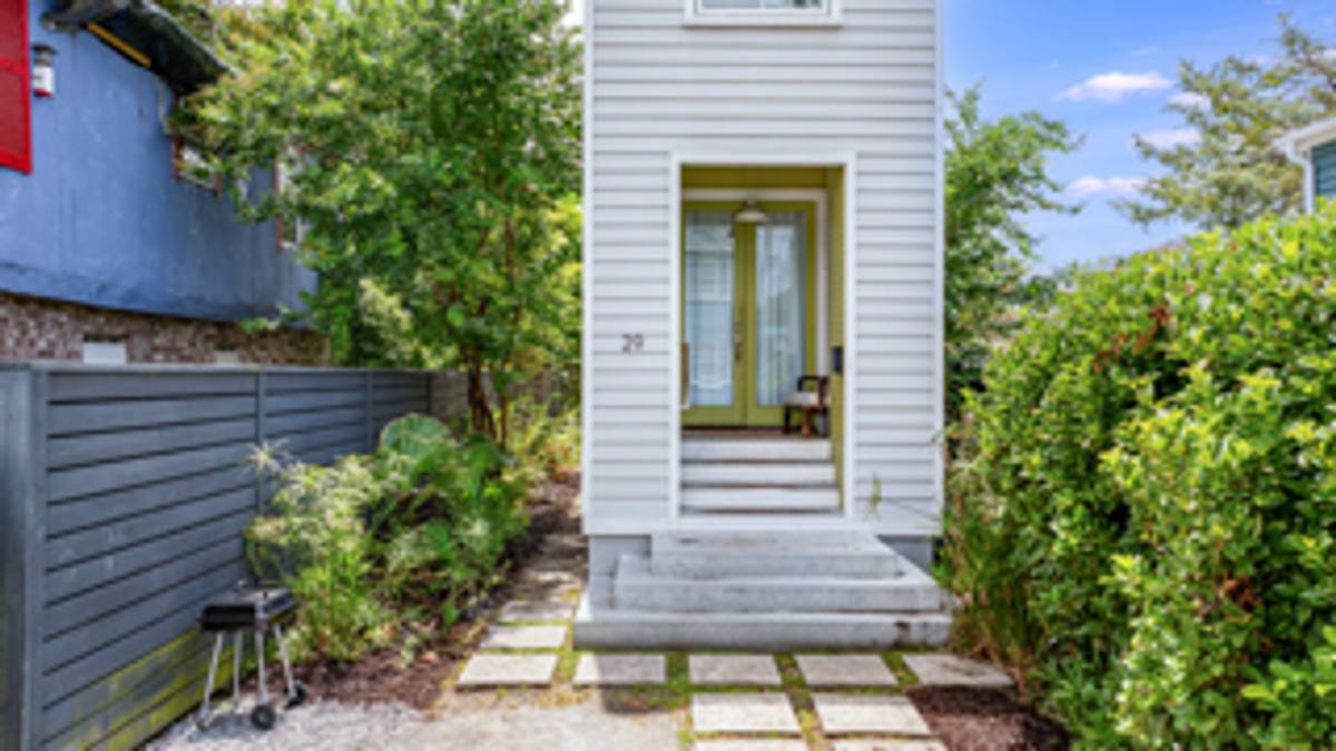 House for rent at 29 Hanover St, Charleston, SC 29403