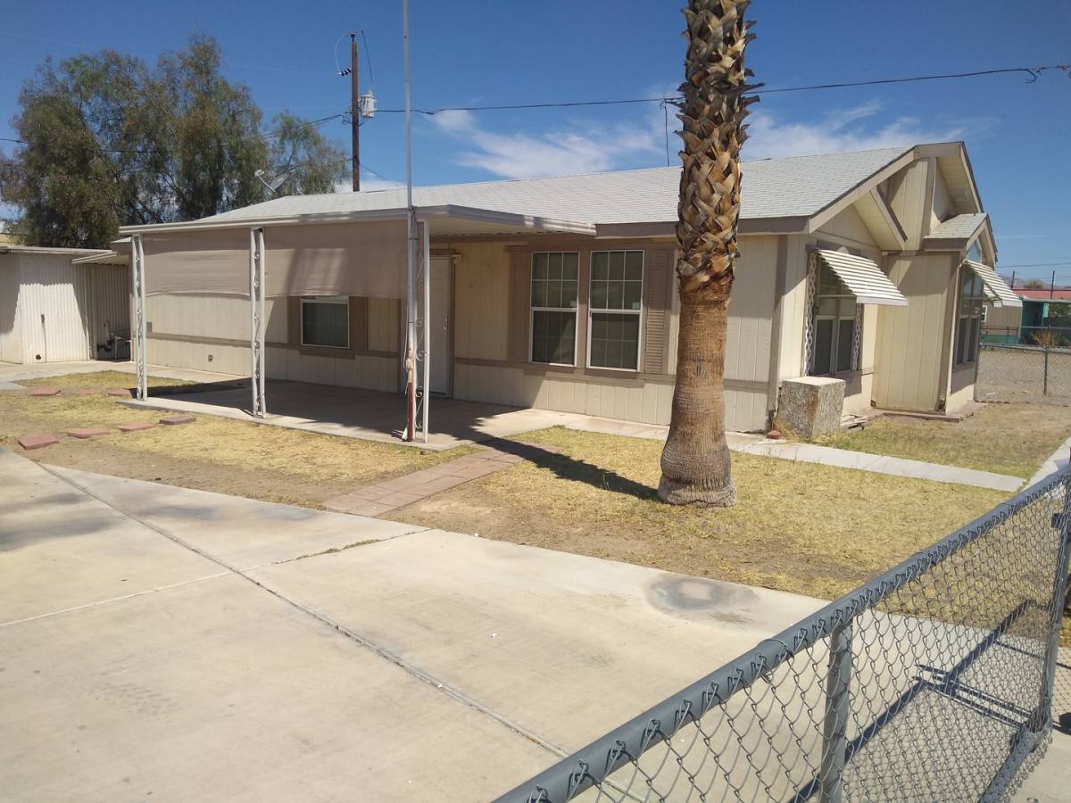 House for rent at 2025 Hualapai Dr, Bullhead City, AZ 86442