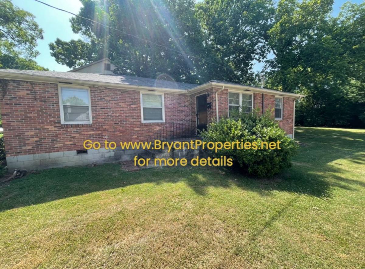 Apartment for rent at 1915-B Sweetbriar Ave, Nashville, TN 37212