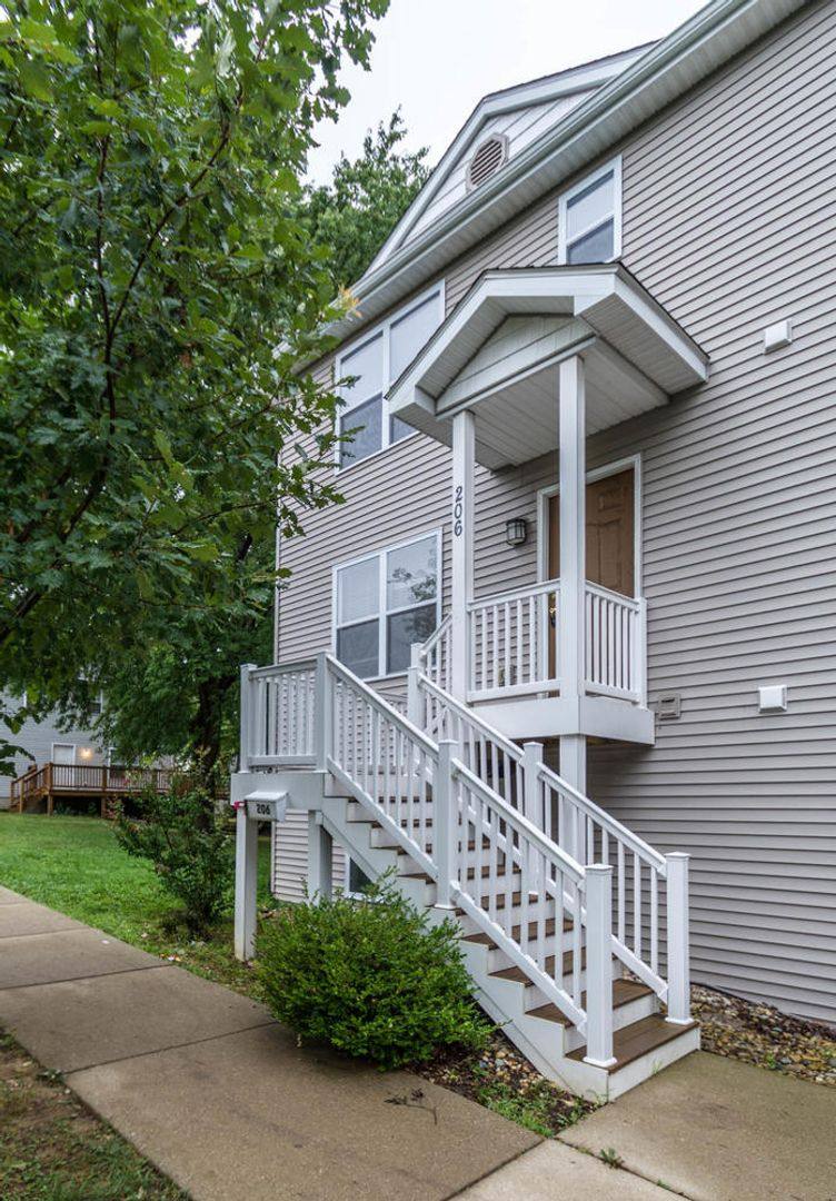 House for rent at 204 E 20th, Bloomington, IN 47408