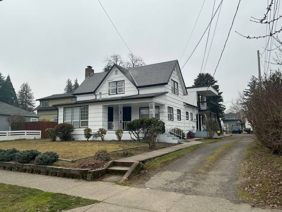 Apartment for rent at 2212 B St, Forest Grove, OR 97116