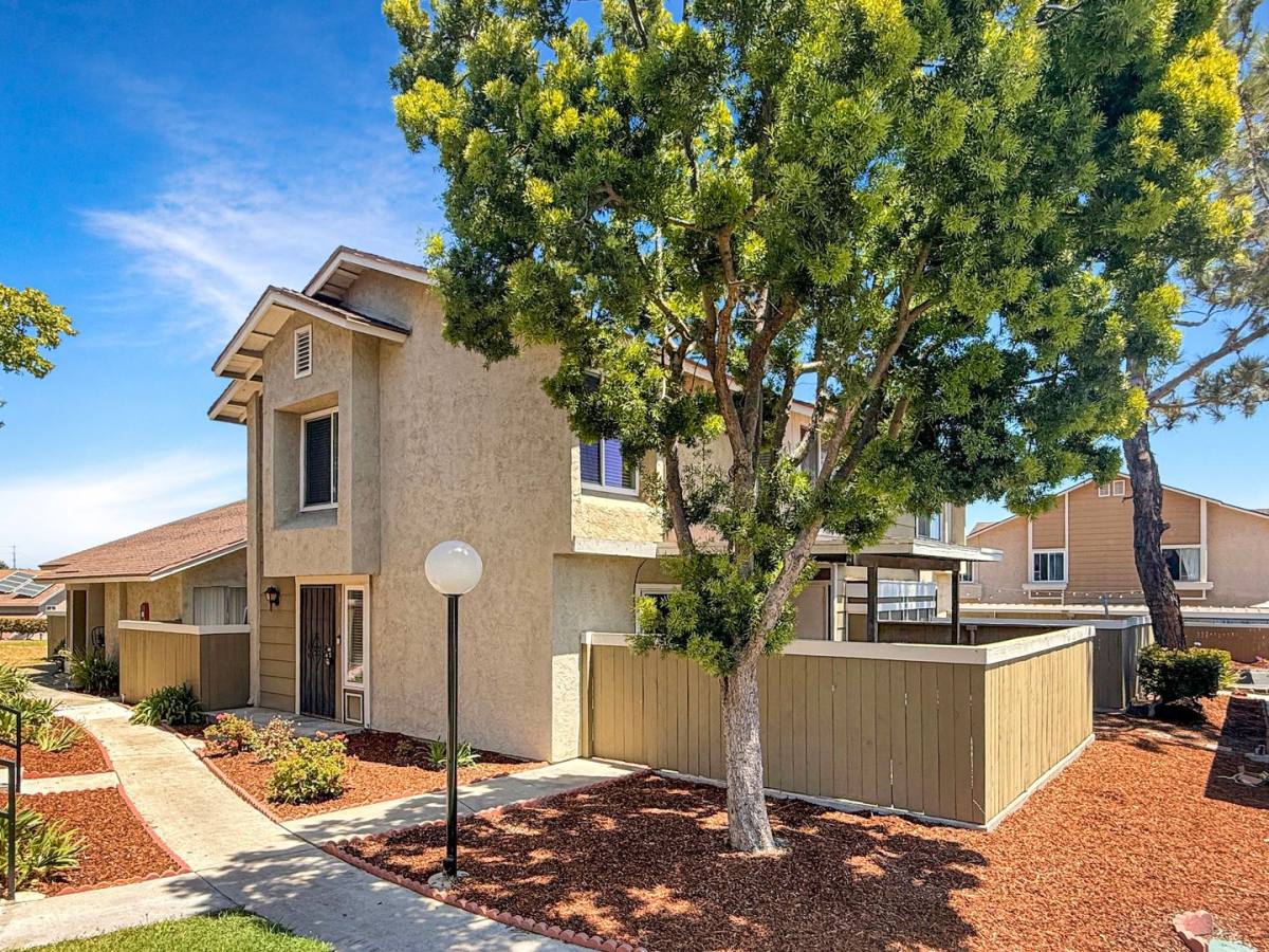 Townhouse for rent at 6852 Panamint Row #4, San Diego, CA 92139