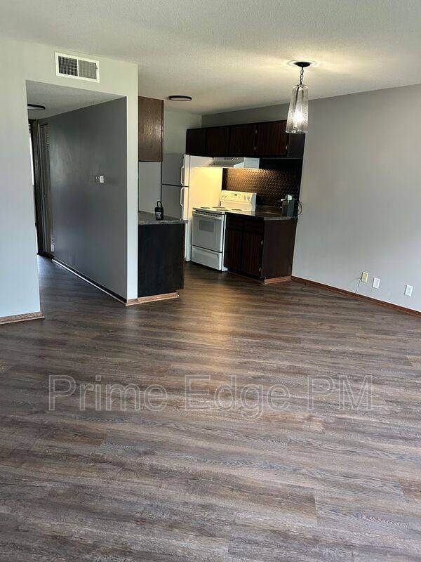 House for rent at 2201 S 10th St #212, Lincoln, NE 68502