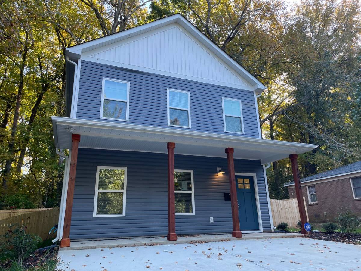 House for rent at 1814 McDonald St, Charlotte, NC 28216
