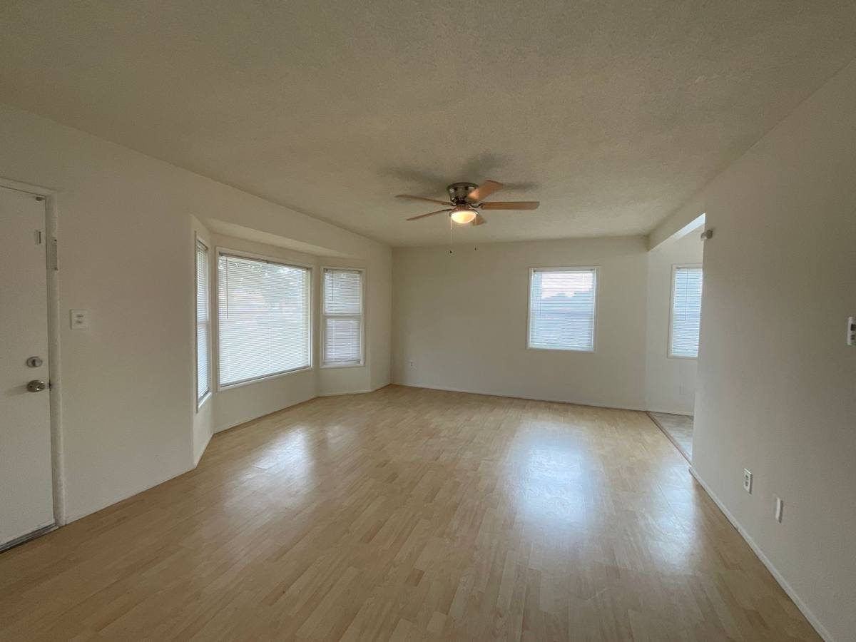 Apartment for rent at 6141-83 Indiana St, Buena Park, CA 90621