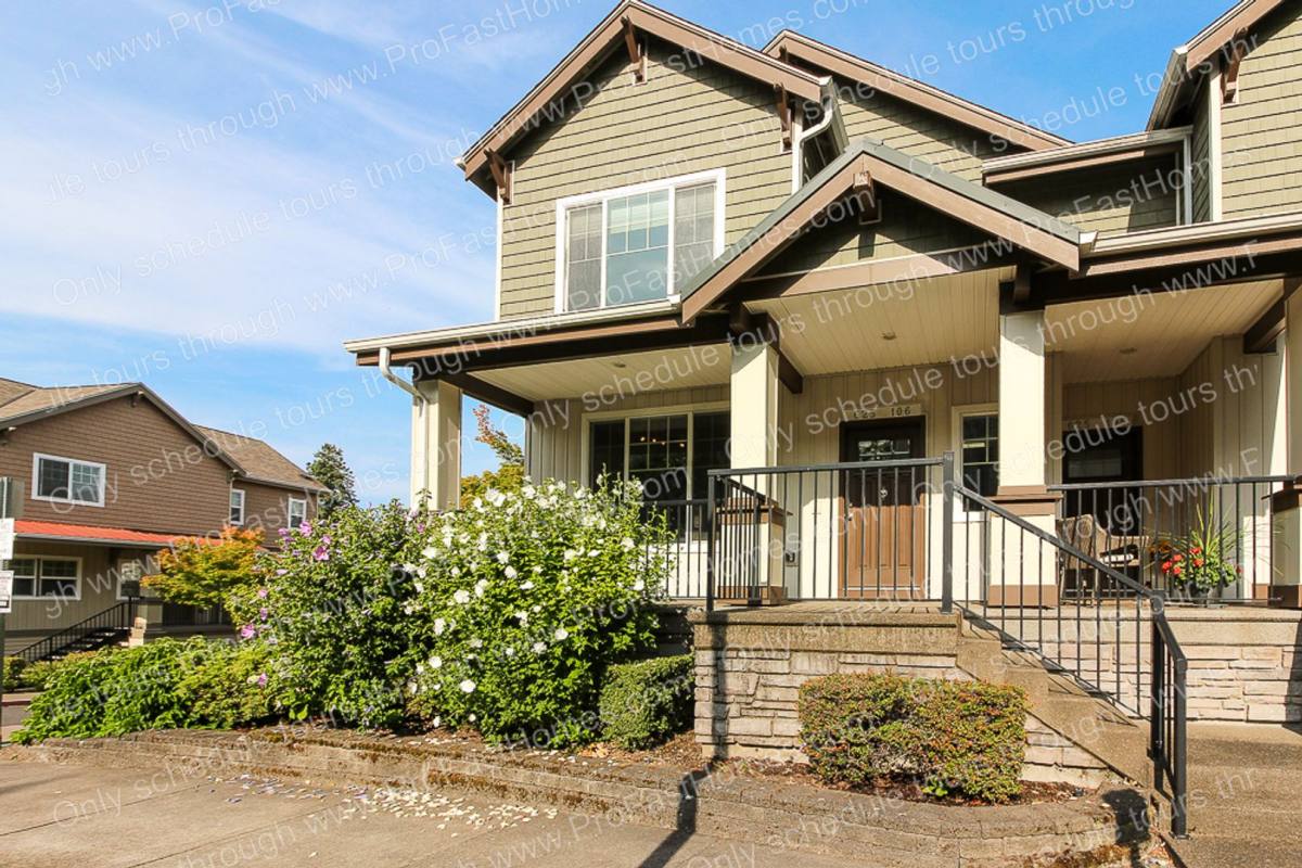 Townhouse for rent at 625 NW Lost Springs Terrace, Portland, OR 97229