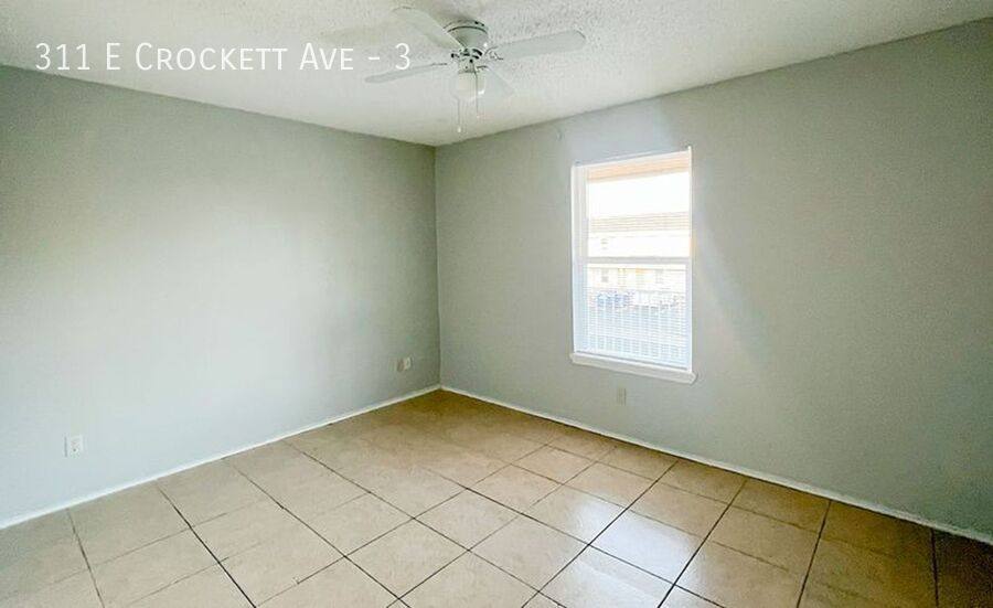 Apartment for rent at 311 E Crockett Ave, Alamo, TX 78516
