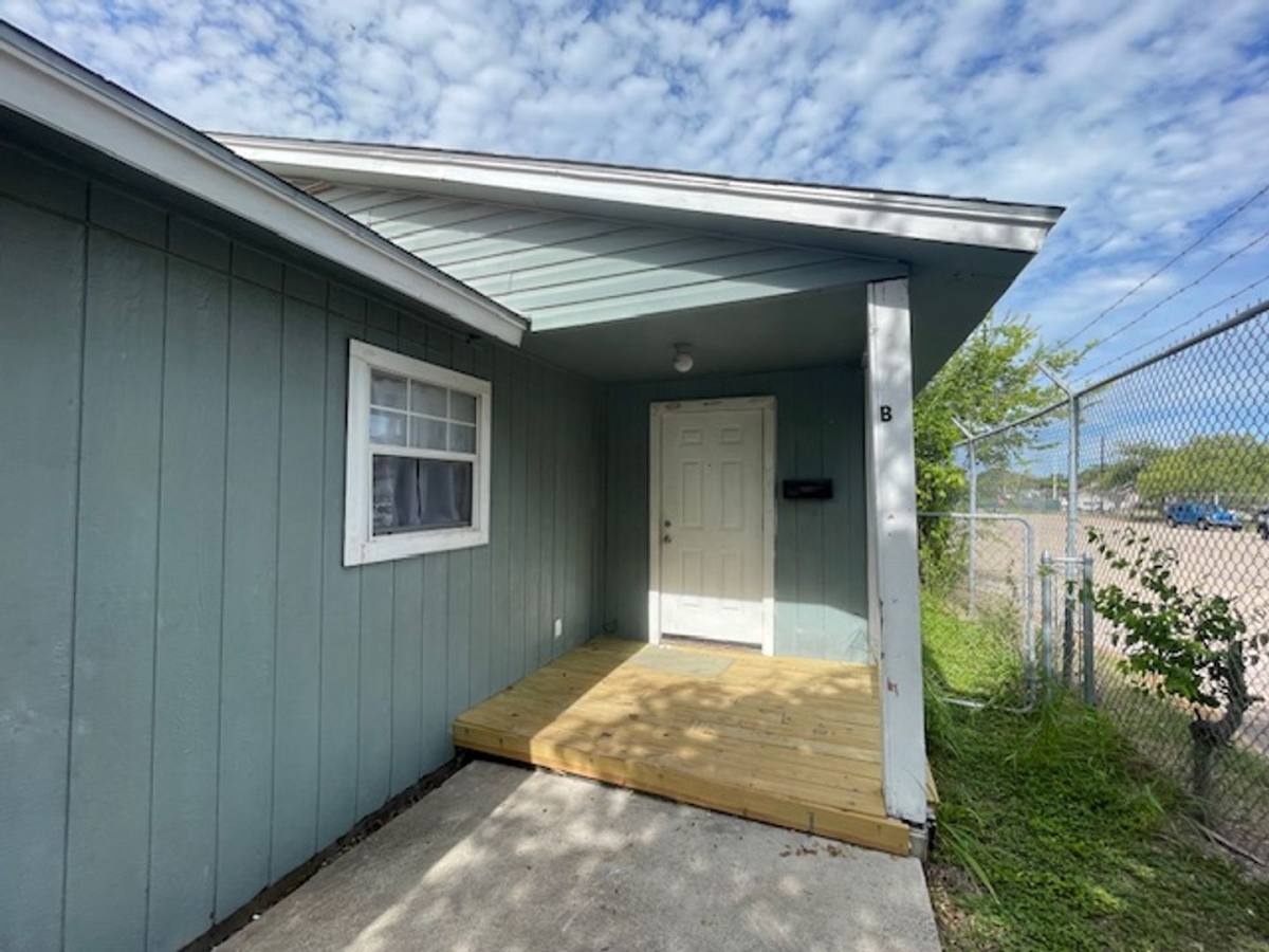 House for rent at 1620 7th St, Corpus Christi, TX 78404