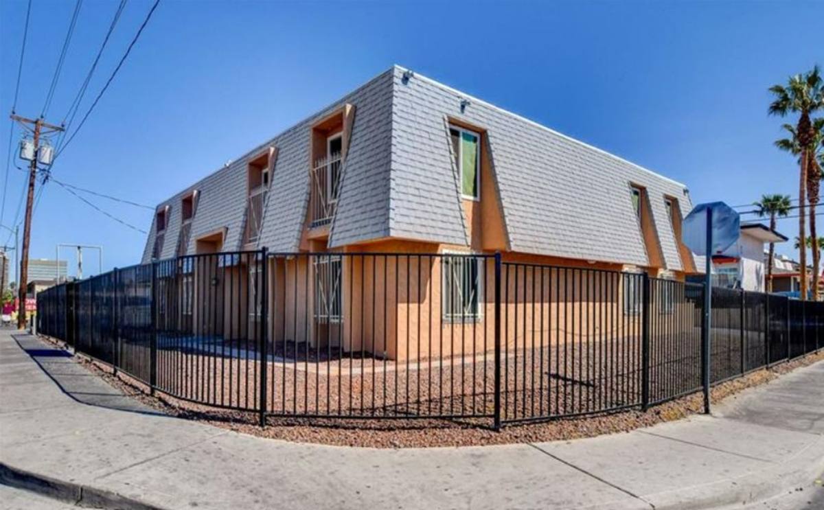 Apartment for rent at 3520 Cambridge St, Las Vegas, NV 89169