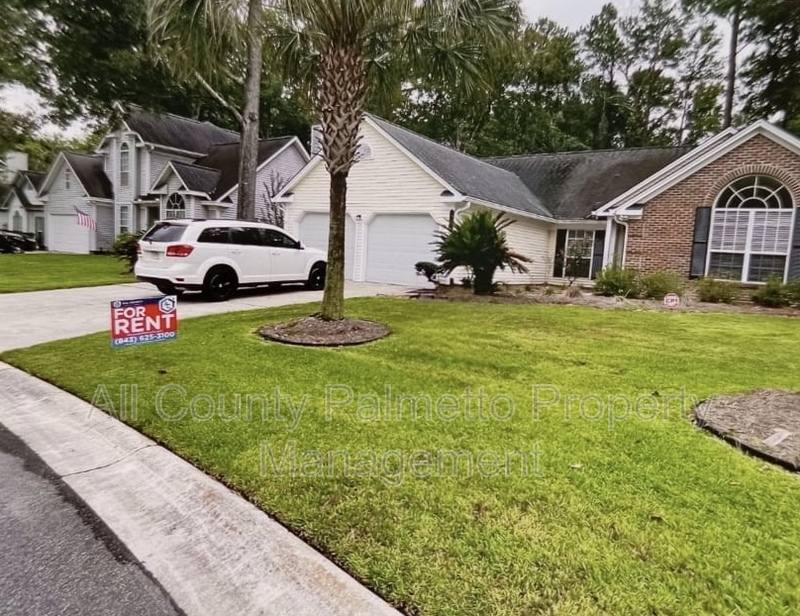 House for rent at 110 Smithfield Ave, Summerville, SC 29485
