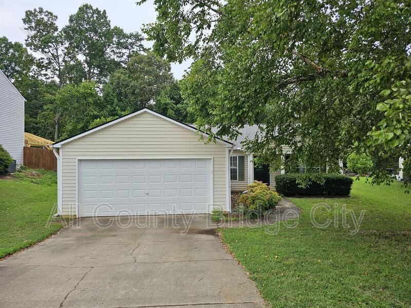 House for rent at 1 Deer Cross Court, Greenville, SC 29607