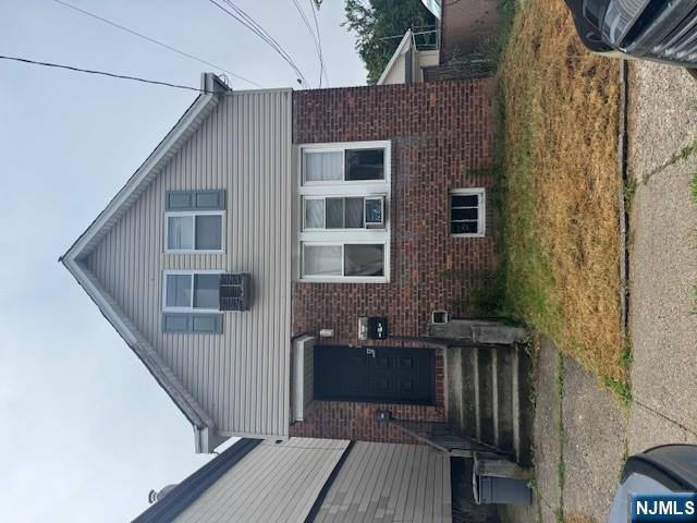 Apartment for rent at 50 Martha Ave #2-2, Bogota, NJ 07603