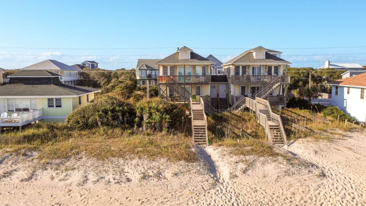 House for rent at 1820 B S Shore Dr, Holly Ridge, NC 28445