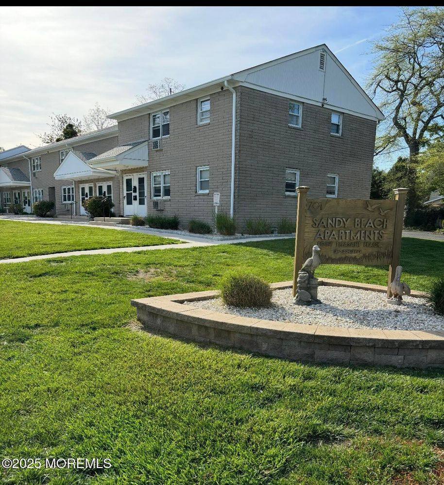 Apartment for rent at 701 New York Ave #12-12, Allenwood, NJ 08720