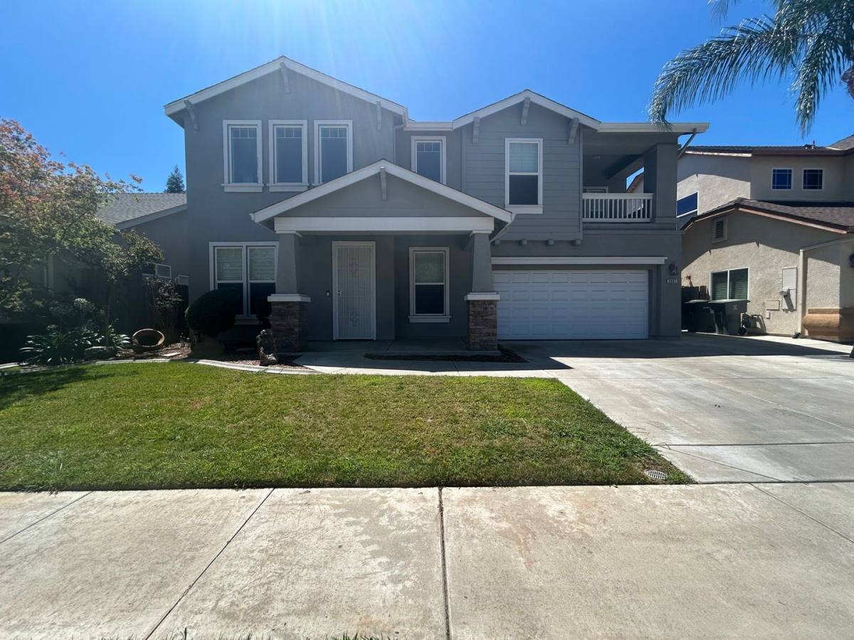 House for rent at 5801 Eisenhower Dr, Riverbank, CA 95367
