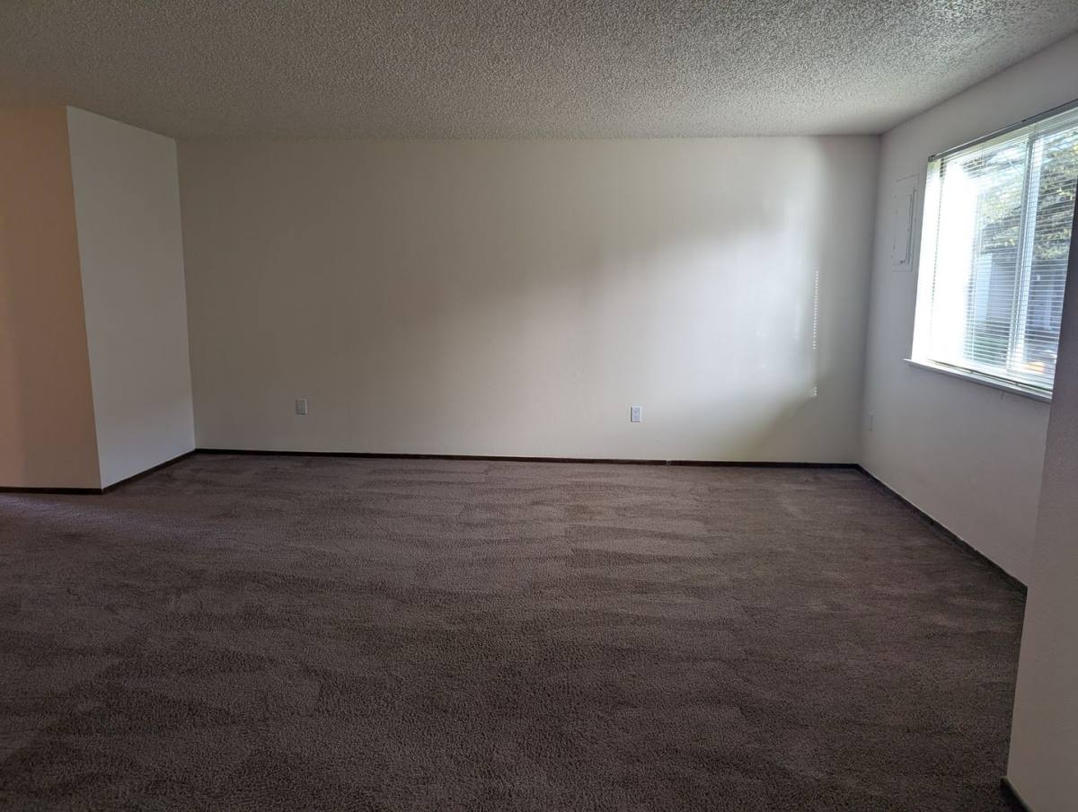 Apartment for rent at 2800 SE 1st St, Gresham, OR 97080