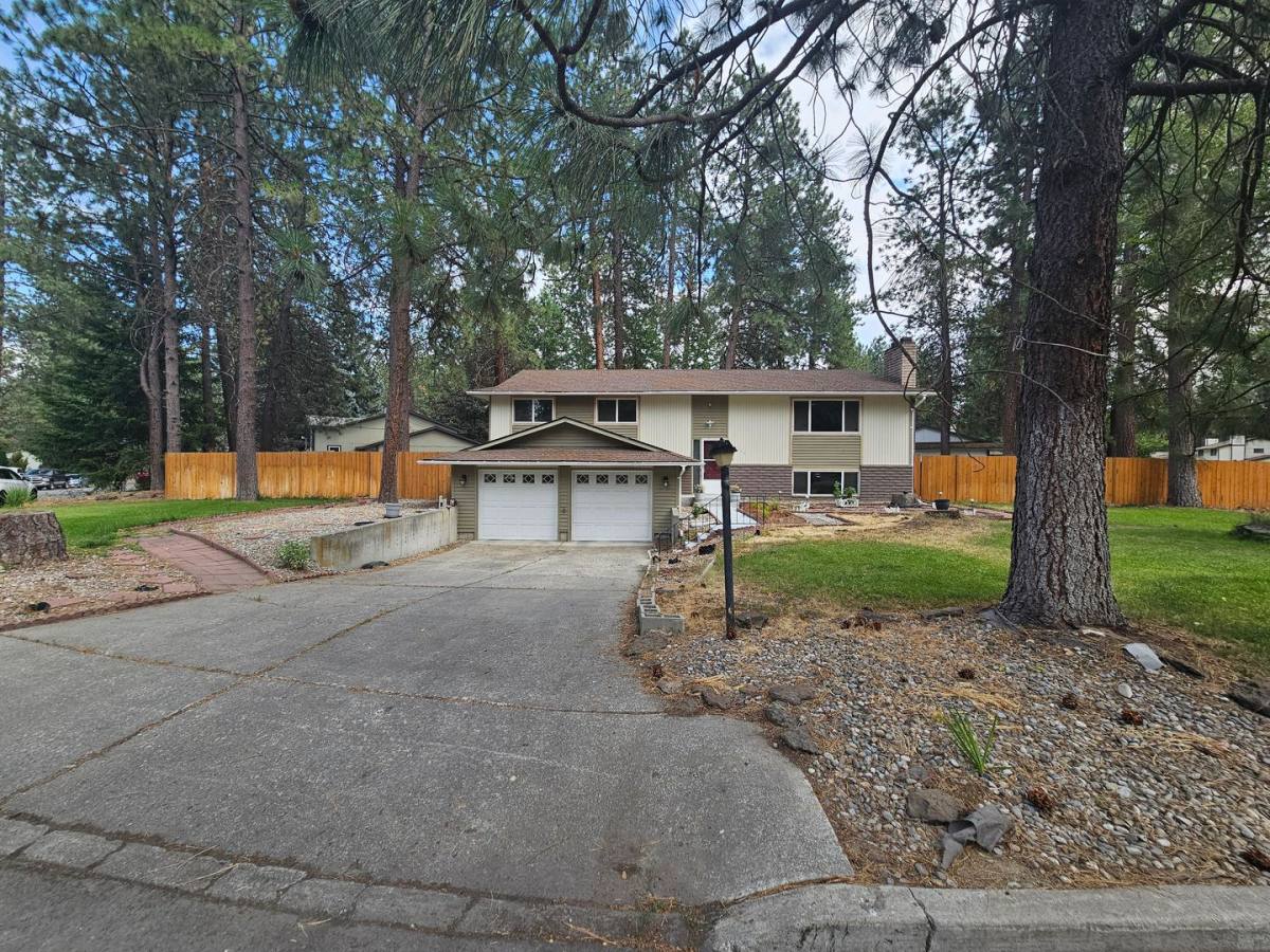 House for rent at 9520 E Archery Ave, Spokane, WA 99206