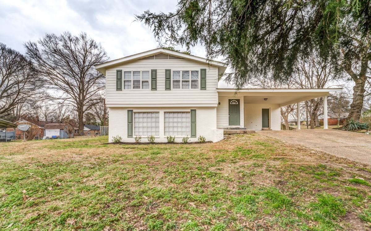 House for rent at 3240 Debby St, Memphis, TN 38127