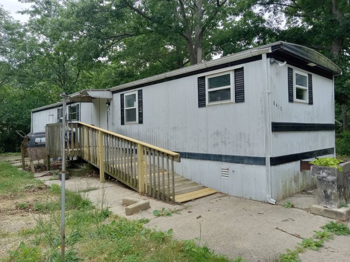 House for rent at 6415 Magnolia Dr, Millville, NJ 08332