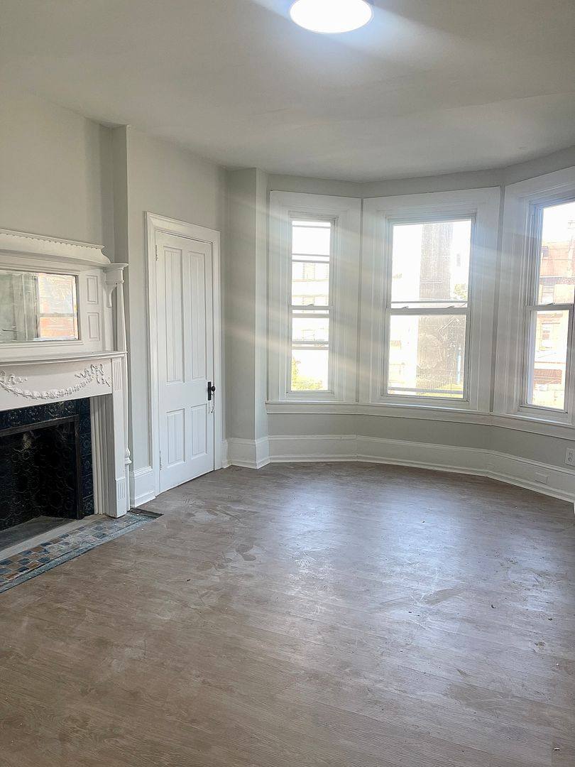 Apartment for rent at 505-07 S 42nd St, Philadelphia, PA 19104