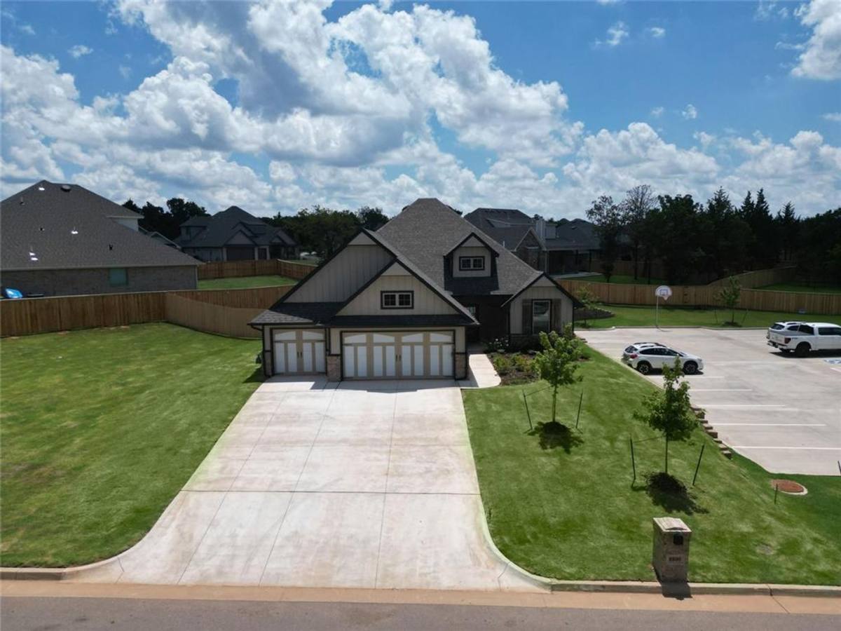 House for rent at 8800 Tyrion Dr, Arcadia, OK 73007