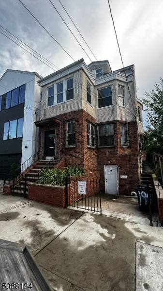 Apartment for rent at 197 Myrtle Ave #197, Bayonne, NJ 07002