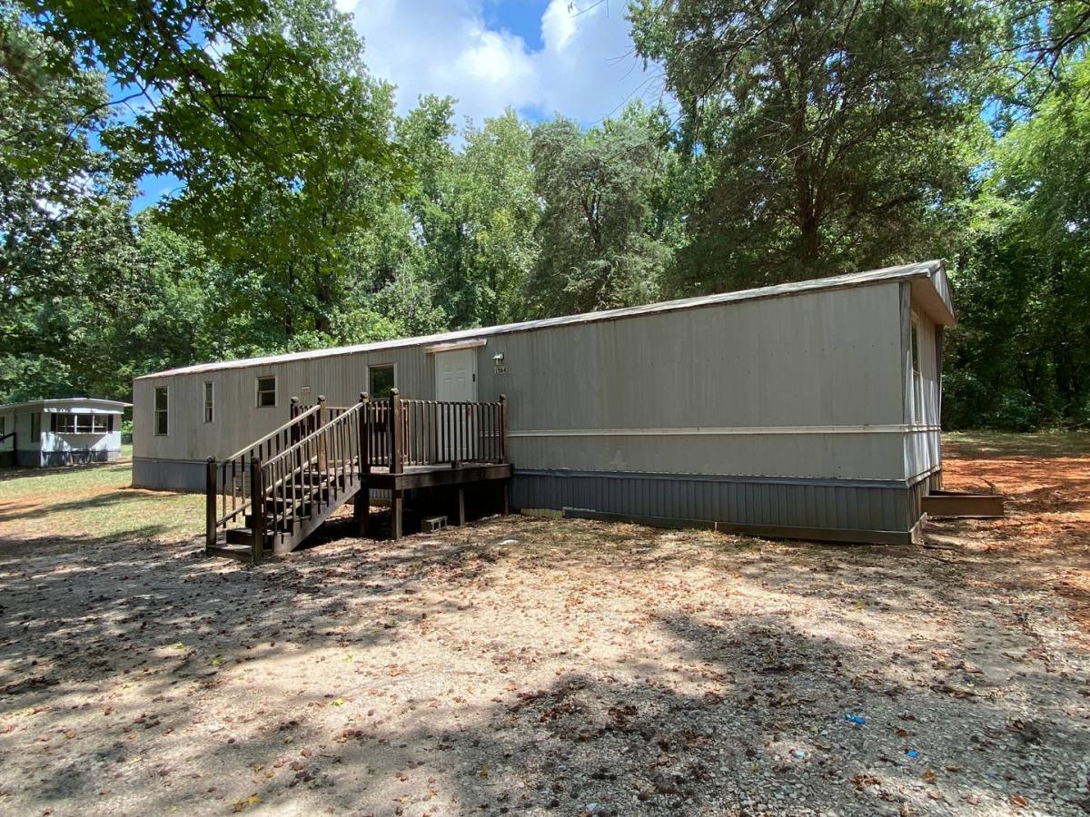 House for rent at 1564 Riverside Rd, Lancaster, SC 29720