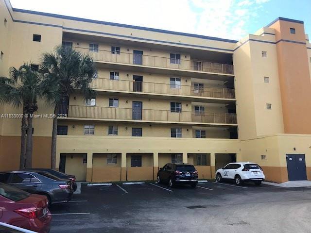 Apartment for rent at 14961 SW 82nd Lane #21405, Miami, FL 33193