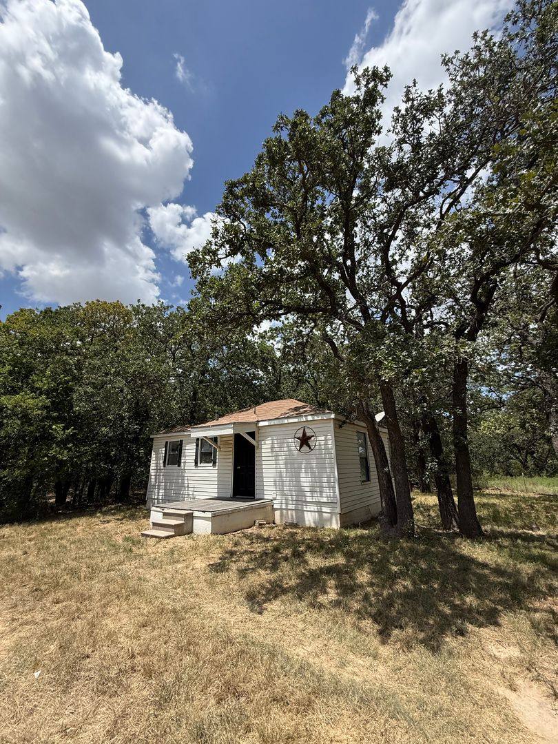 House for rent at 1700 County Rd, Stephenville, TX 76401