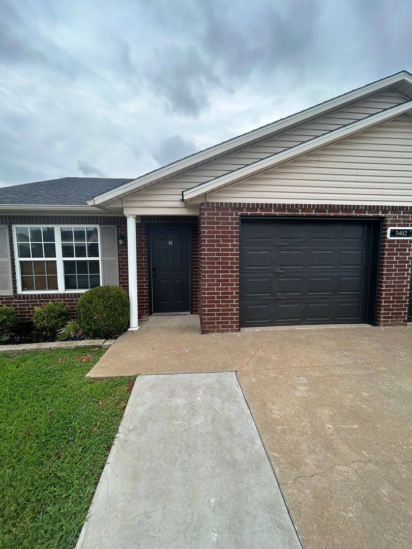 Apartment for rent at 3402 SW Landau Court, Bentonville, AR 72712