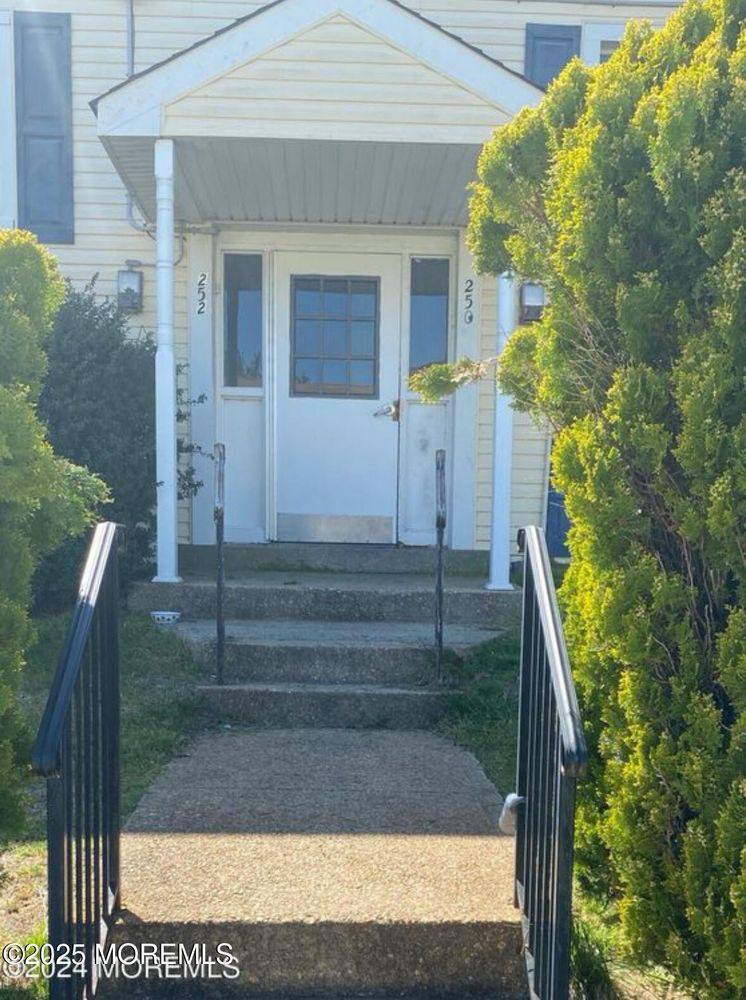 Condo for rent at 252 Sawmill Rd #407, Allenwood, NJ 08720