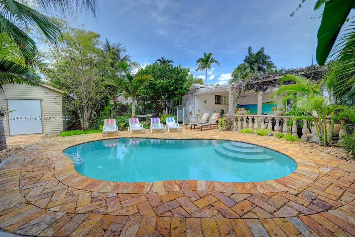 House for rent at 1016 Harrison St, Hollywood, FL 33019