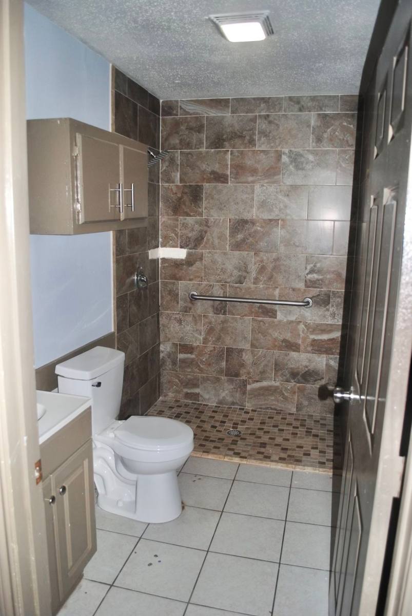 Apartment for rent at 1920 E Iowa Rd, Edinburg, TX 78542