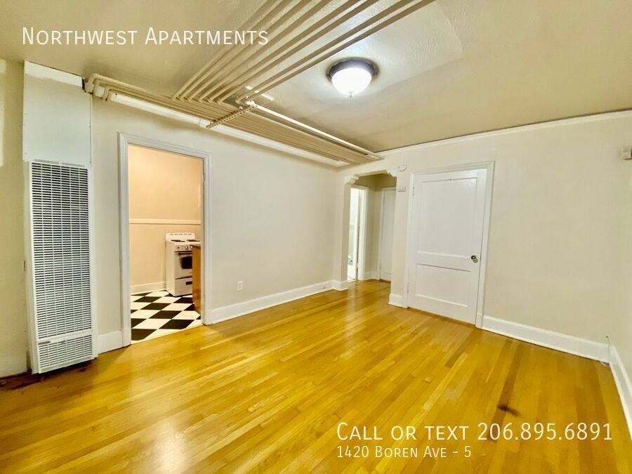 Apartment for rent at 1420 Boren Ave #5, Seattle, WA 98101