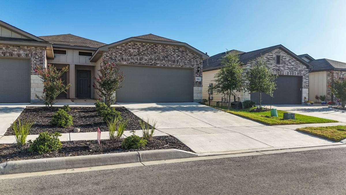 Apartment for rent at 9306 Frio Landing, Converse, TX 78109