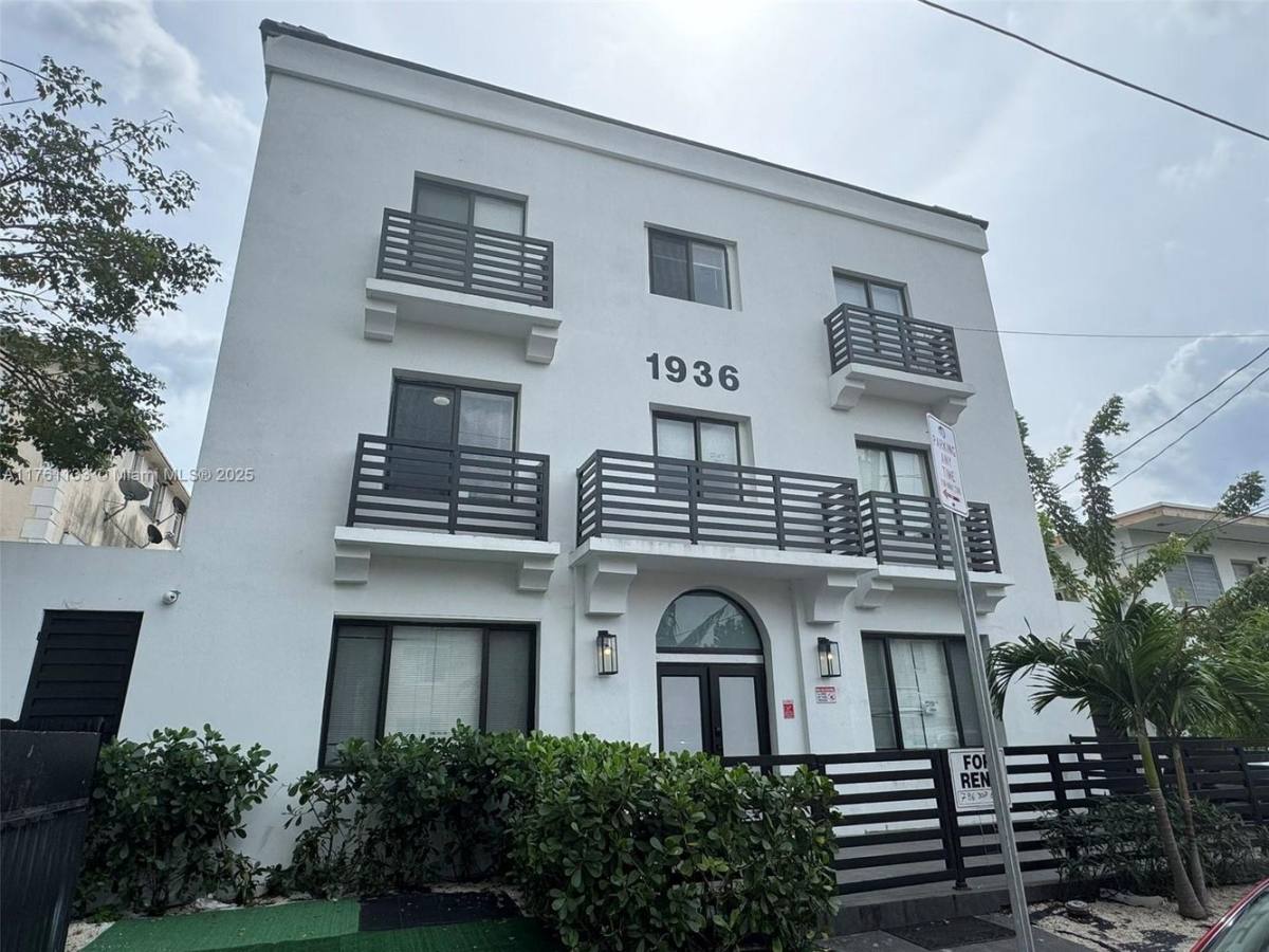 Apartment for rent at 1936 SW 2nd St #9-9, Miami, FL 33135