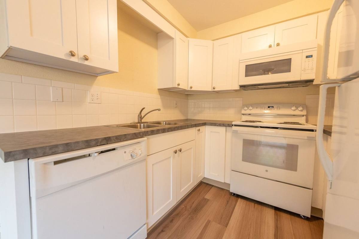 Apartment for rent at 15500 SE E Ave, Portland, OR 97267