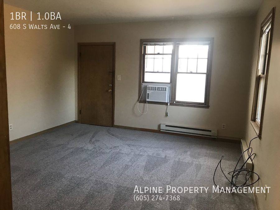 Apartment for rent at 608 S Walts Ave #4, Sioux Falls, SD 57104