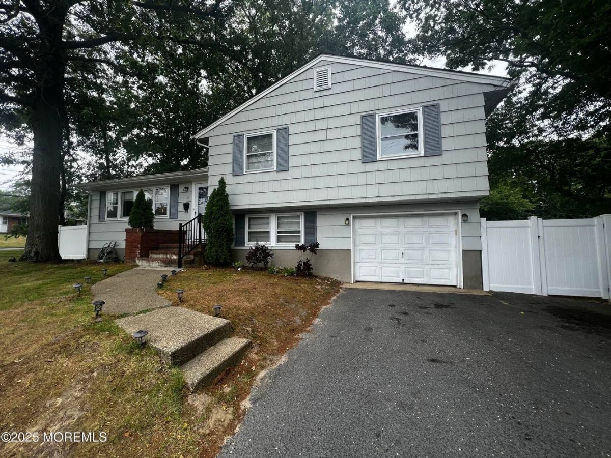 Apartment for rent at 50 Whalepond Rd #50, Allenhurst, NJ 07711