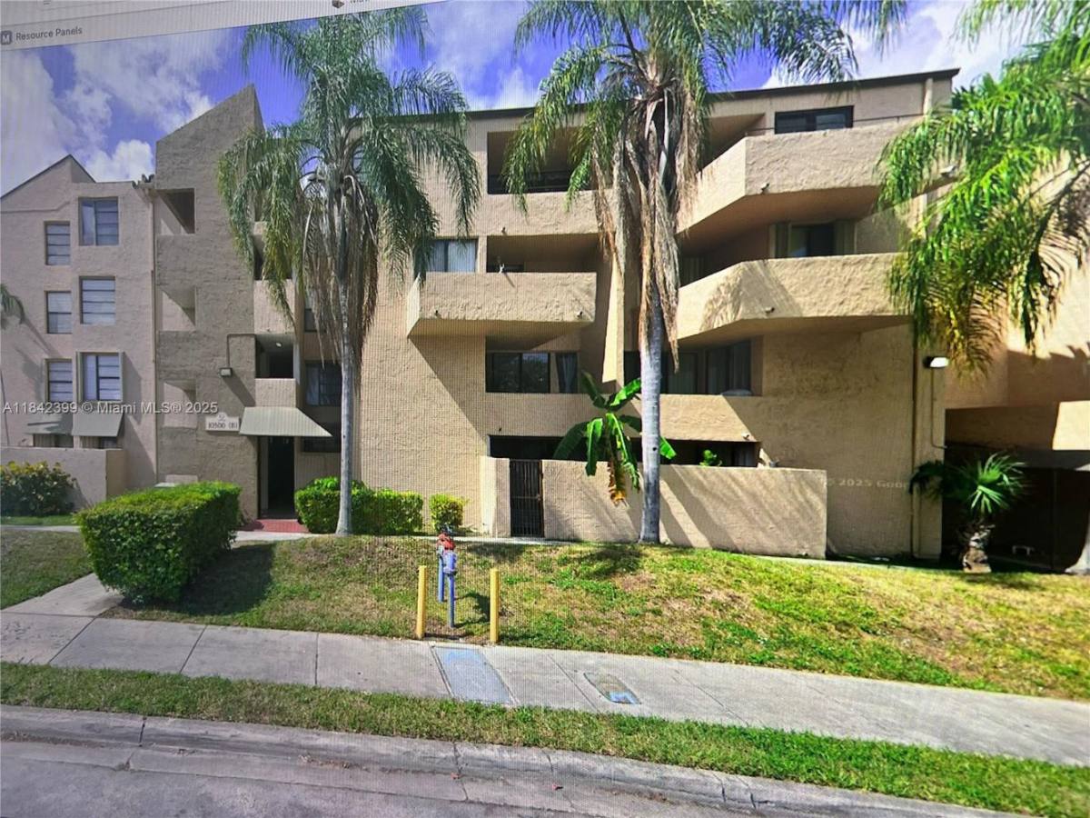 Condo for rent at 10500 SW 108th Ave #B410, Miami, FL 33176