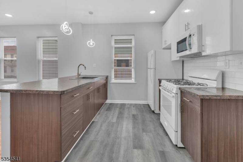 Apartment for rent at 10 Walter Place #10, Belleville, NJ 07109