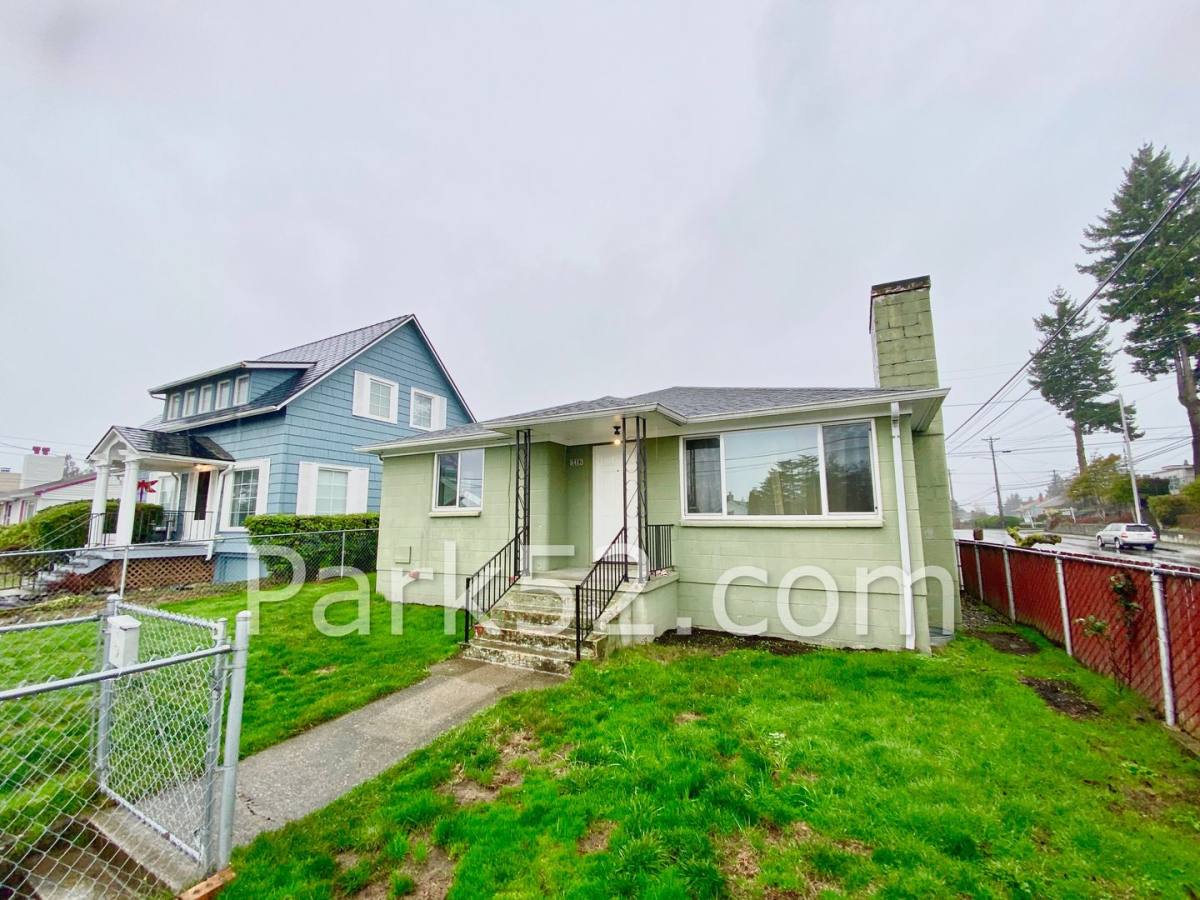House for rent at 6402 S Fawcett Ave, Tacoma, WA 98408