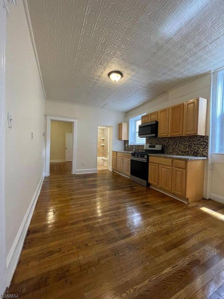 Apartment for rent at 132 Telford St #1-1, Belleville, NJ 07109
