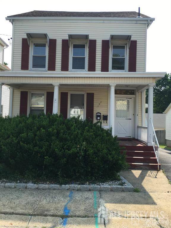 Apartment for rent at 157 S Main St #2nd F-2nd F, East Brunswick, NJ 08816